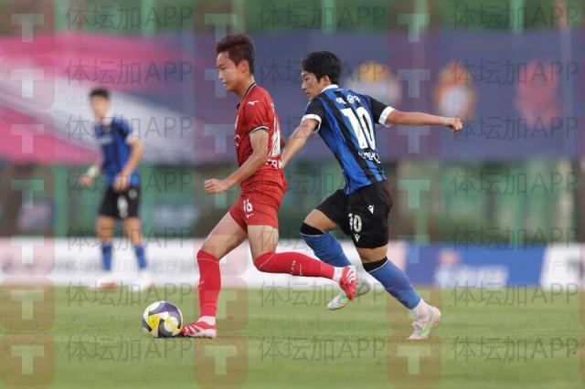 1755968119897037988.jpg 仁川联U18梯队(蓝色上衣)获今年韩国职业俱乐部梯队锦标赛亚军.jpg